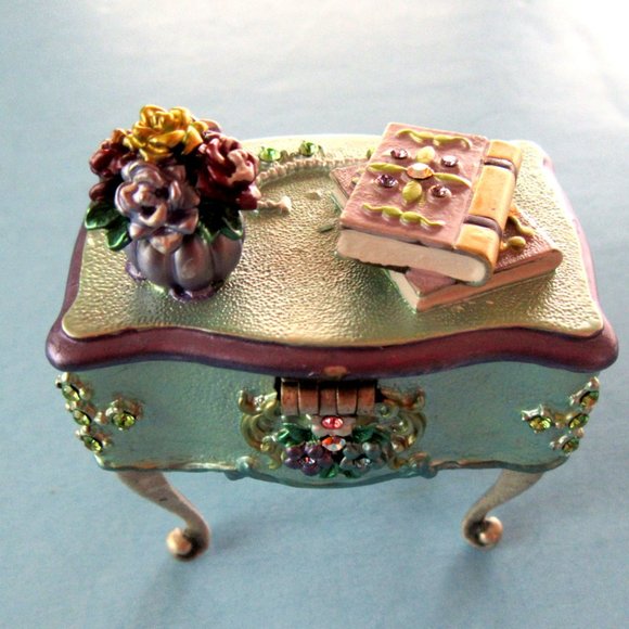 Swarovski crystals rhinestone ring box - trinket box - desk - table top - Picture 7 of 13